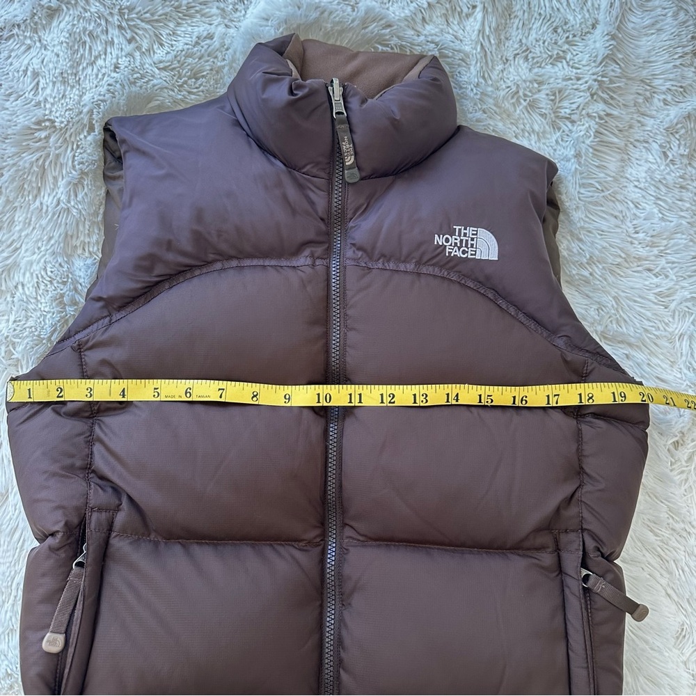 The North Face 700 Women's Brown Puffer Vest Size: Medium - Picture 4 of 11